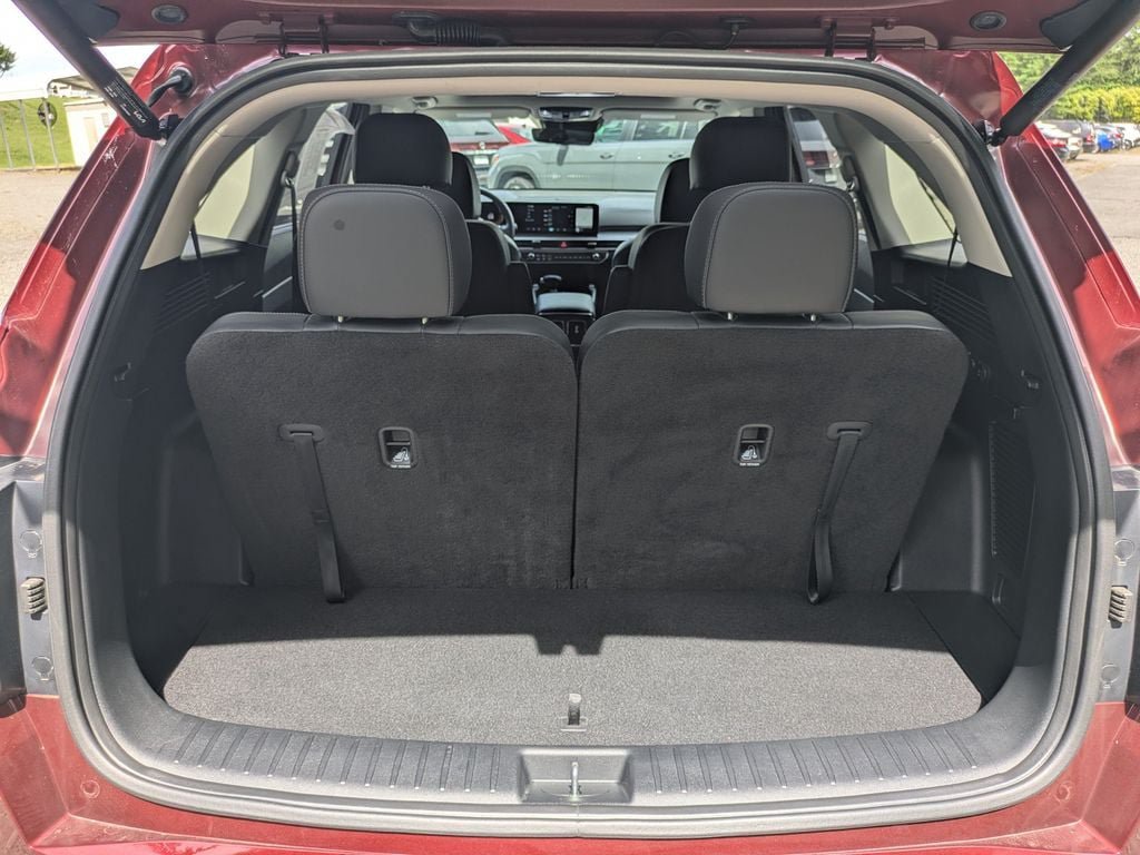 Used 2025 Kia Sorento EX w/ Panoramic Sunroof Package FWD image 13