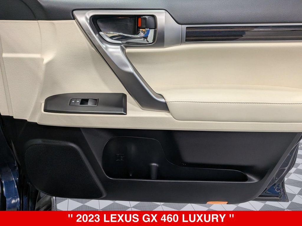 Used 2023 Lexus GX 460 Luxury w/ Sport Design Package AWD/4WD image 34