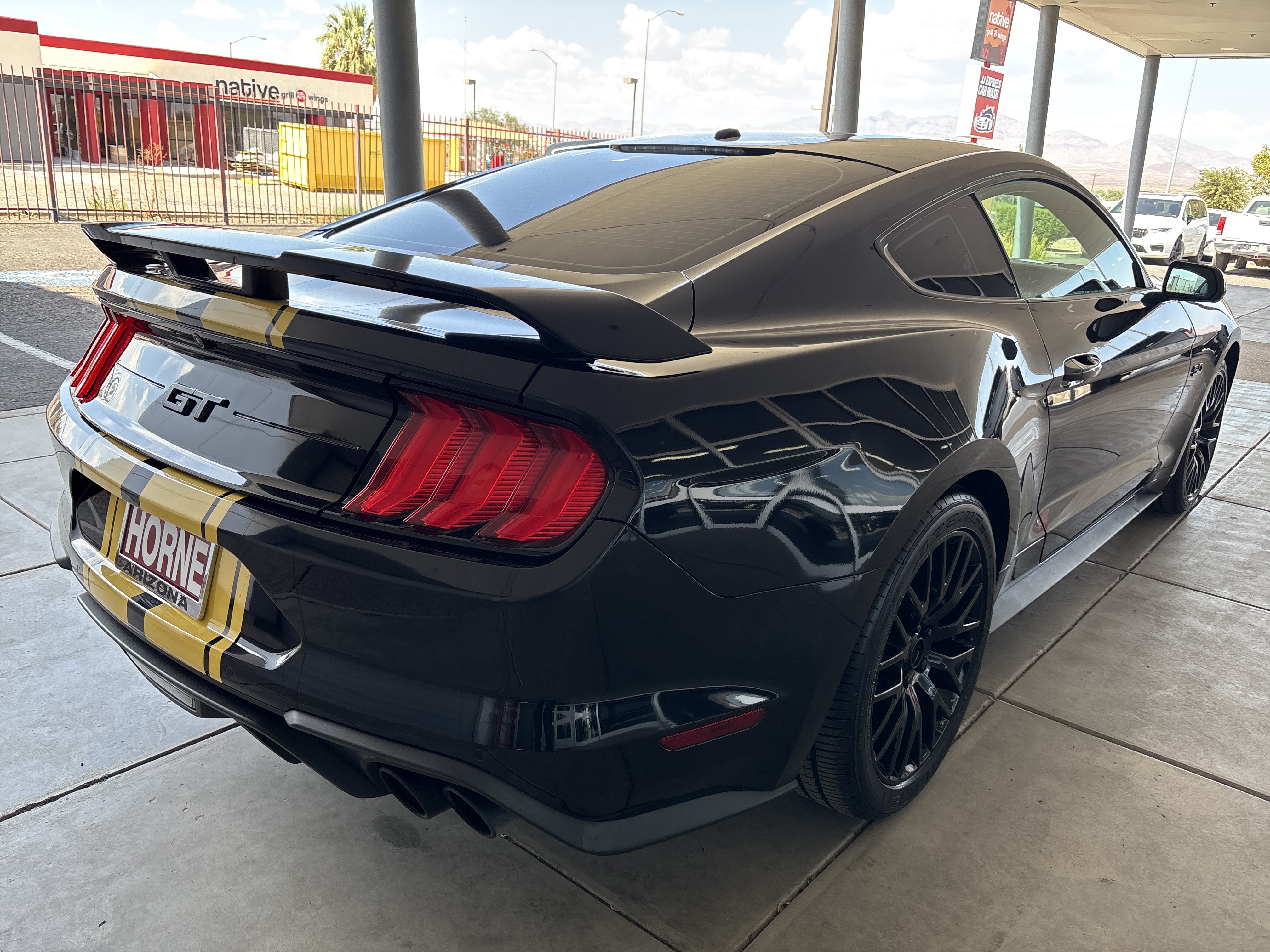 Used 2020 Ford Mustang GT Premium w/ GT Performance Package RWD image 4