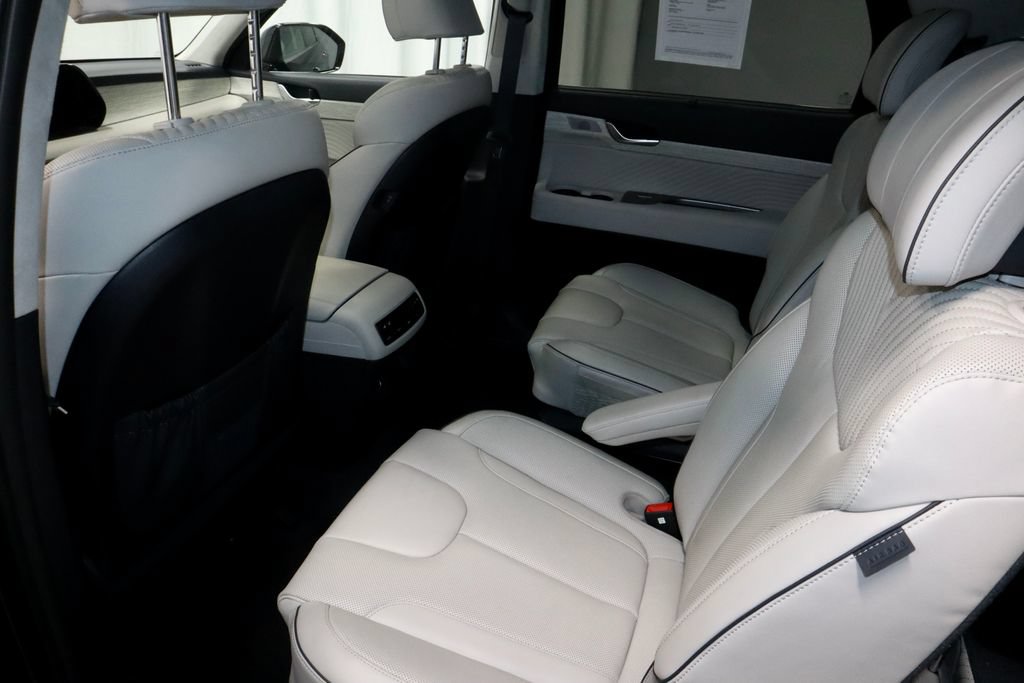 Used 2025 Hyundai Palisade Calligraphy AWD/4WD image 23