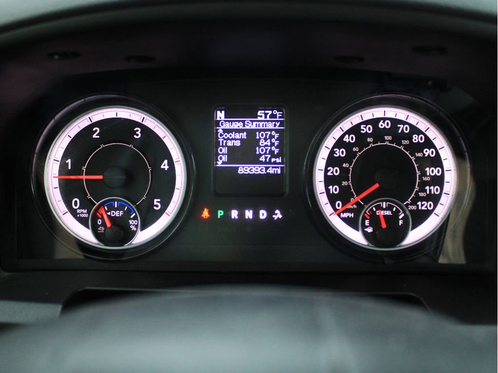 Used 2018 RAM 2500 Tradesman w/ Chrome Appearance Group image 11