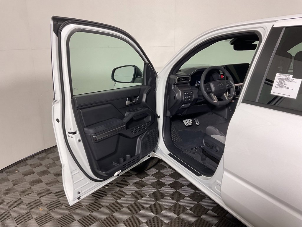 New 2025 Toyota Tacoma TRD Sport image 17