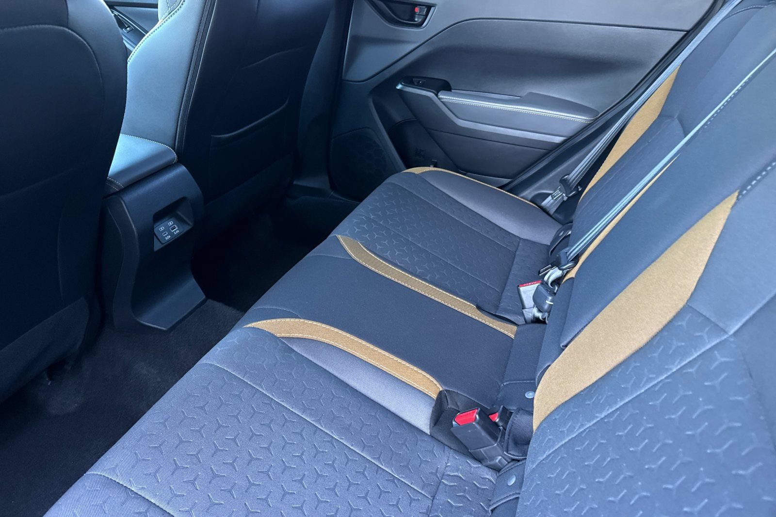 Certified 2025 Subaru Crosstrek 2.5i Sport w/ Crosstrek Mirror Package AWD/4WD image 14