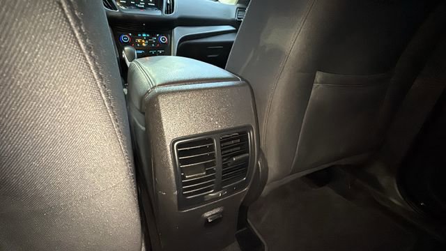 Used 2019 Ford Escape SE image 23