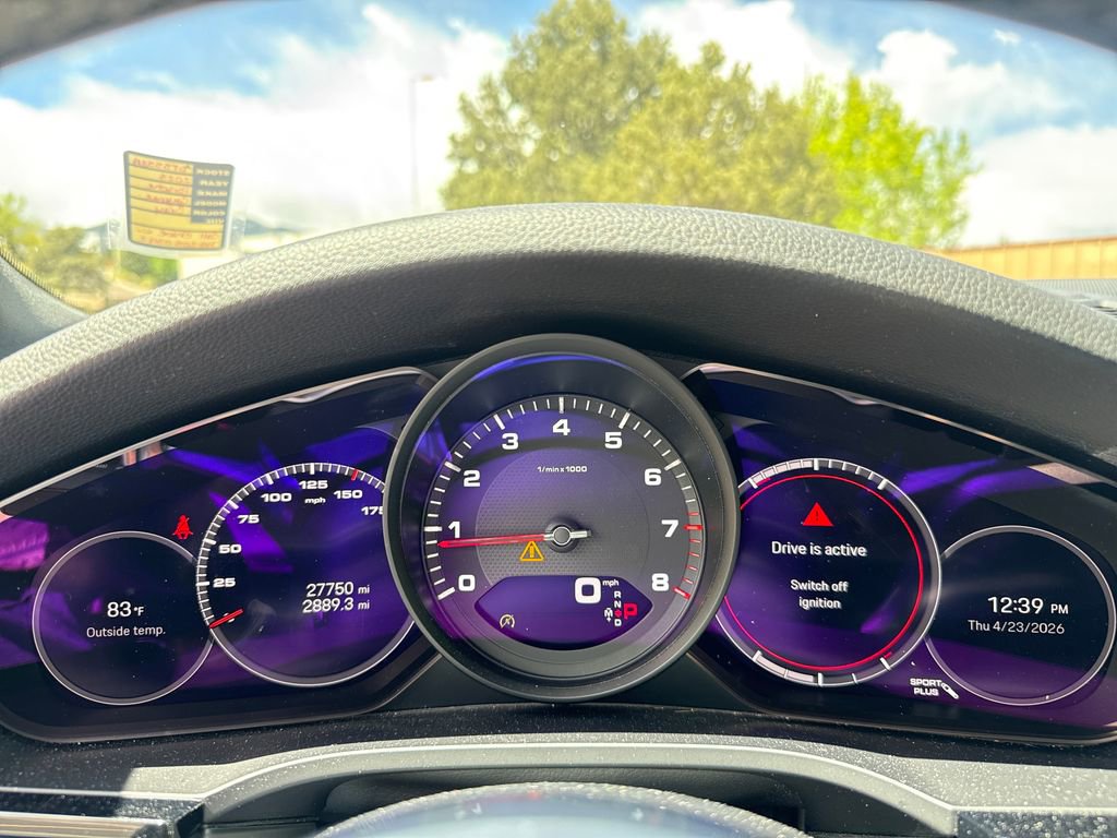 Used 2023 Porsche Cayenne Coupe AWD/4WD image 17