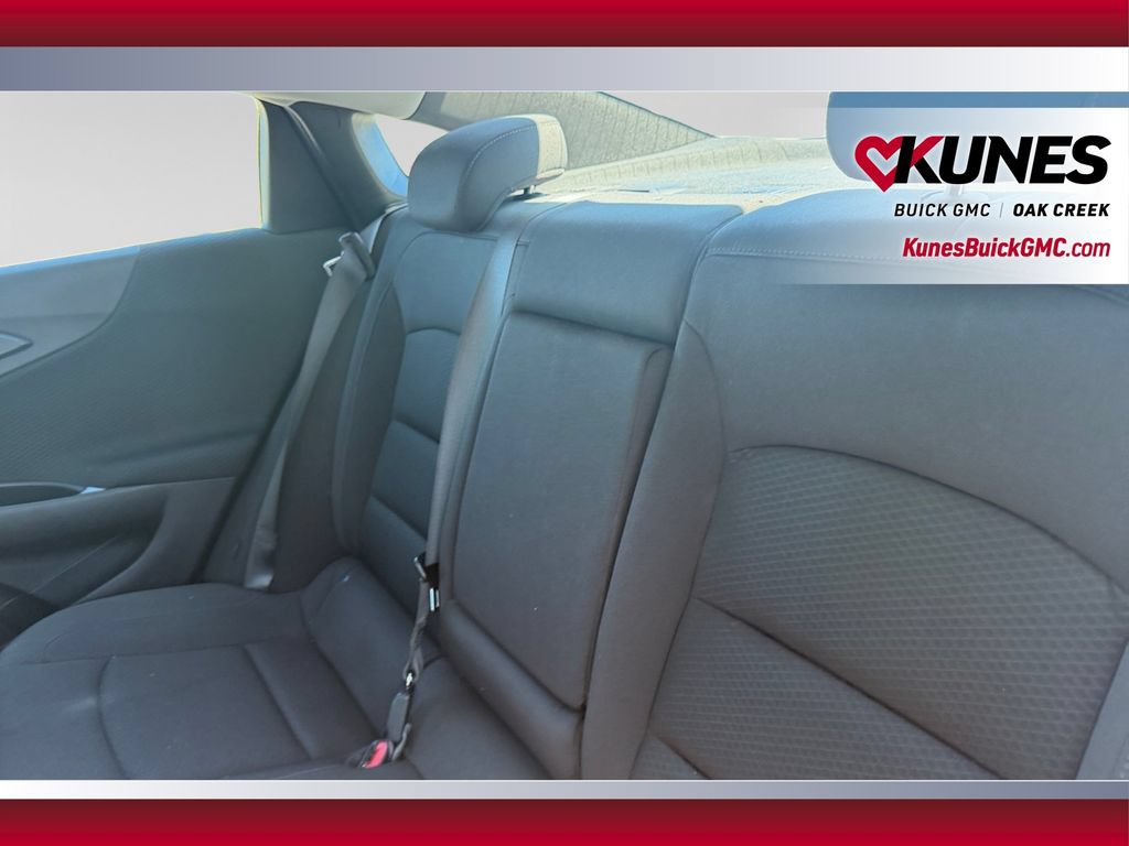 Used 2024 Chevrolet Malibu LT FWD image 34