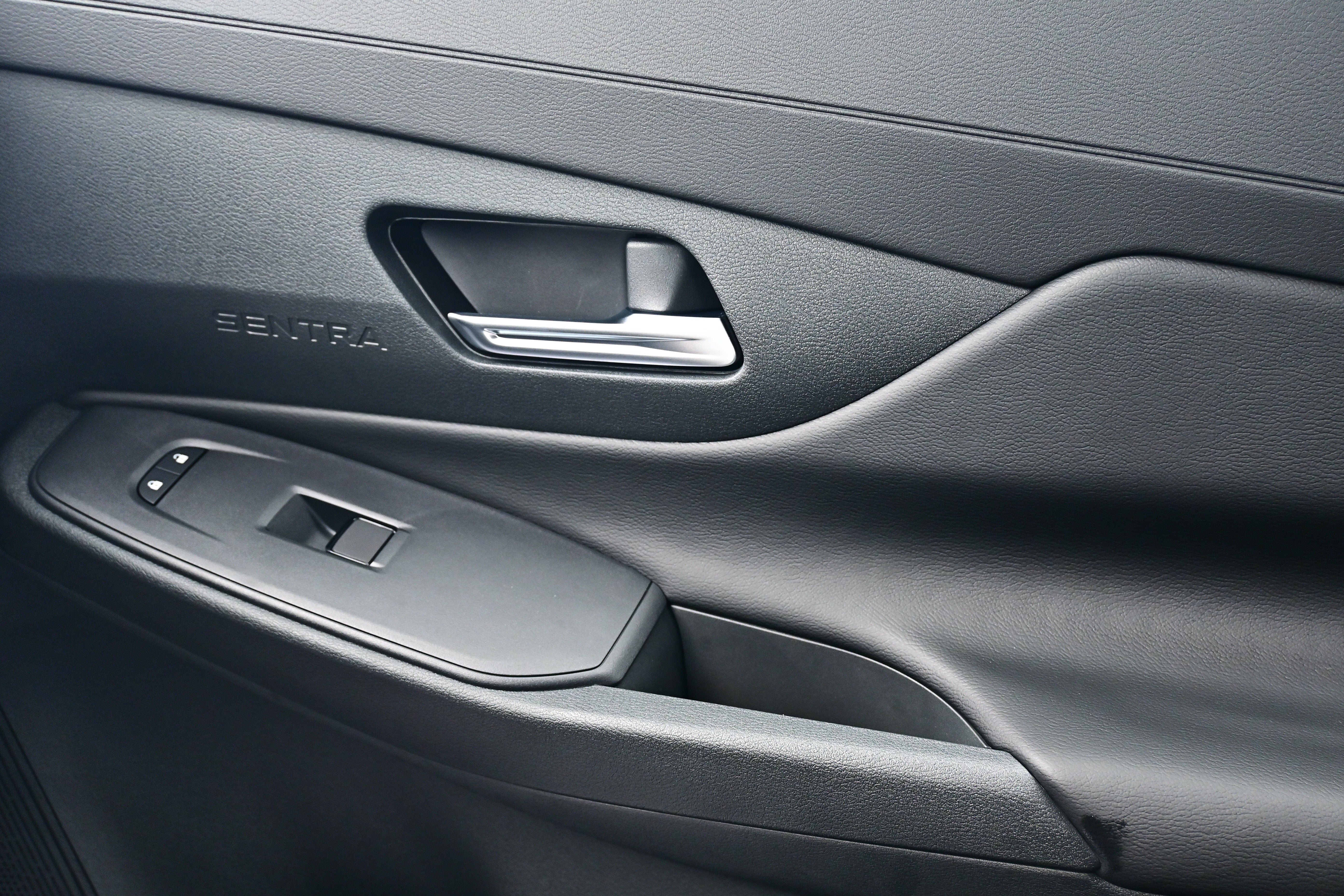 New 2026 Nissan Sentra SV FWD image 24