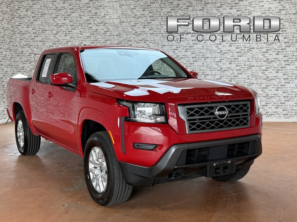 Used 2023 Nissan Frontier SV image 1