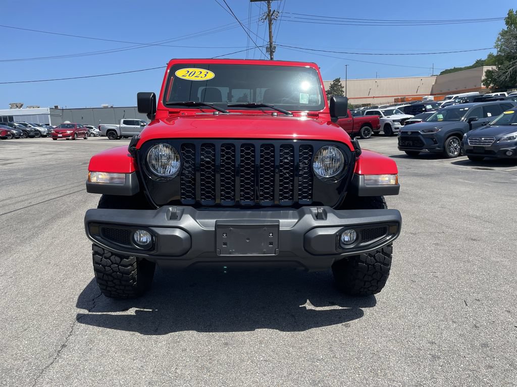 Used 2023 Jeep Gladiator Sport AWD/4WD image 5