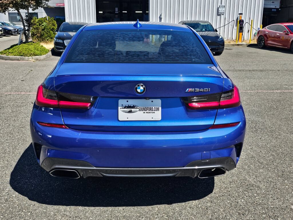 Used 2020 BMW M340i RWD image 6