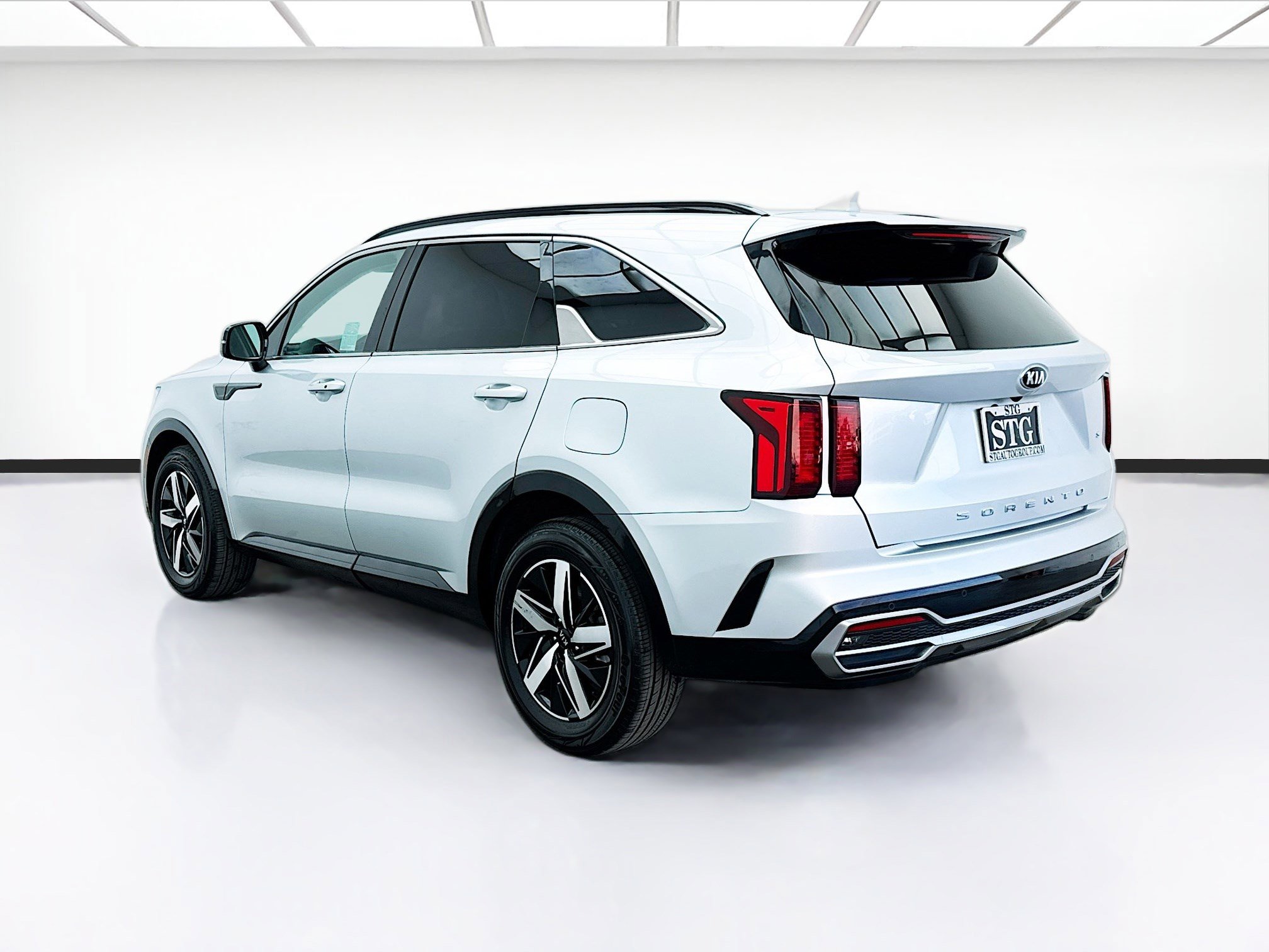 Used 2021 Kia Sorento S w/ Panoramic Sunroof Package image 6