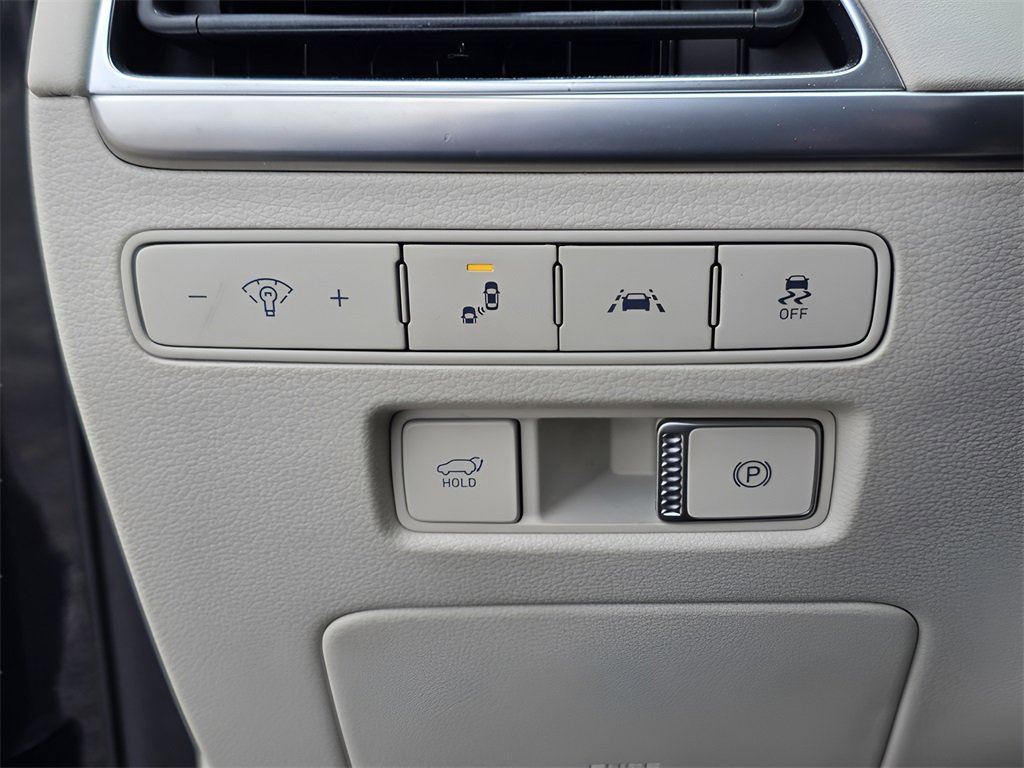 Used 2020 Hyundai Palisade Limited image 25