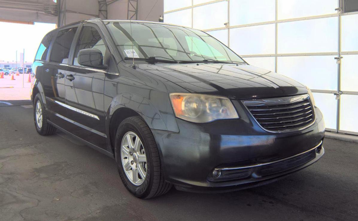 Used 2012 Chrysler Town & Country Touring w/ Entertainment Group #1 image 3