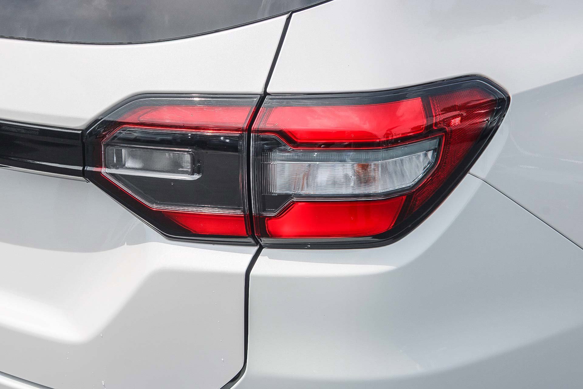 Certified 2025 Honda Pilot EX-L image 10
