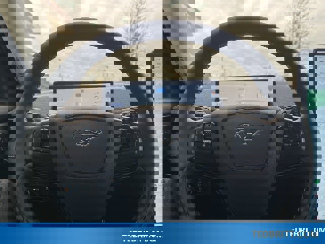 Used 2023 Ford Mustang Mach-E Premium image 28