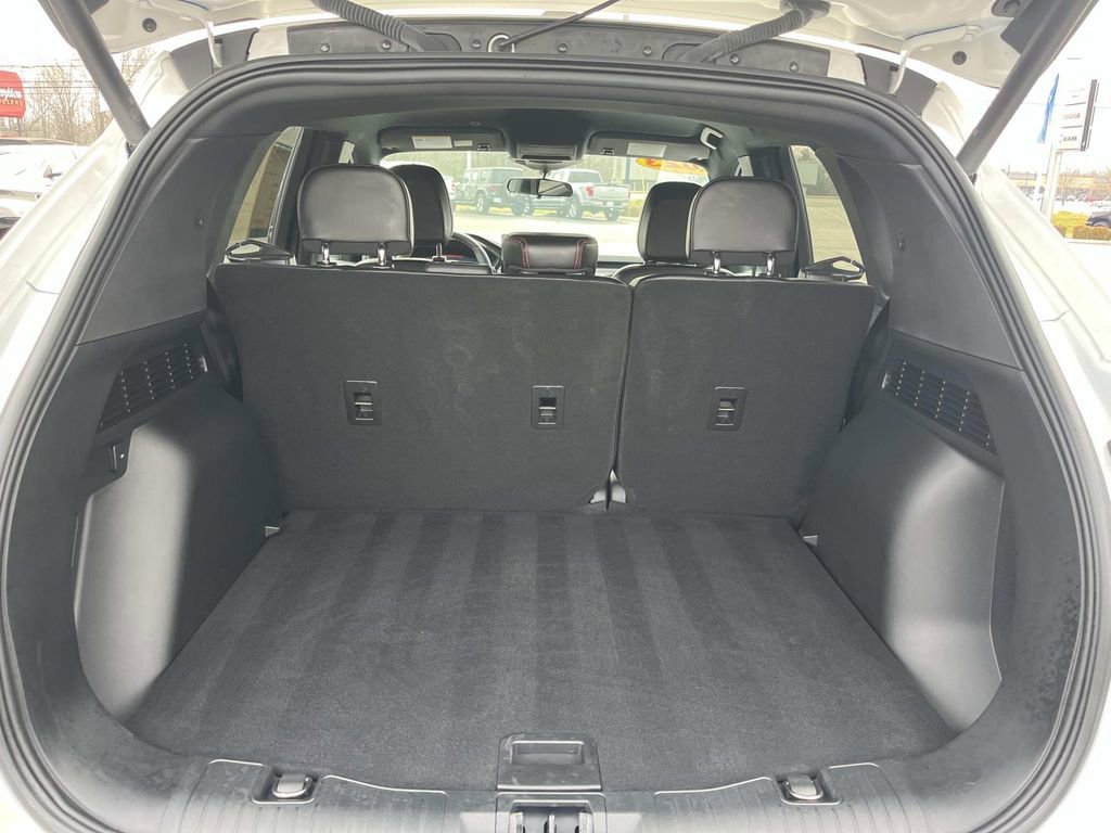 Used 2023 Ford Escape ST-Line Select w/ Tech Pack #2 image 12