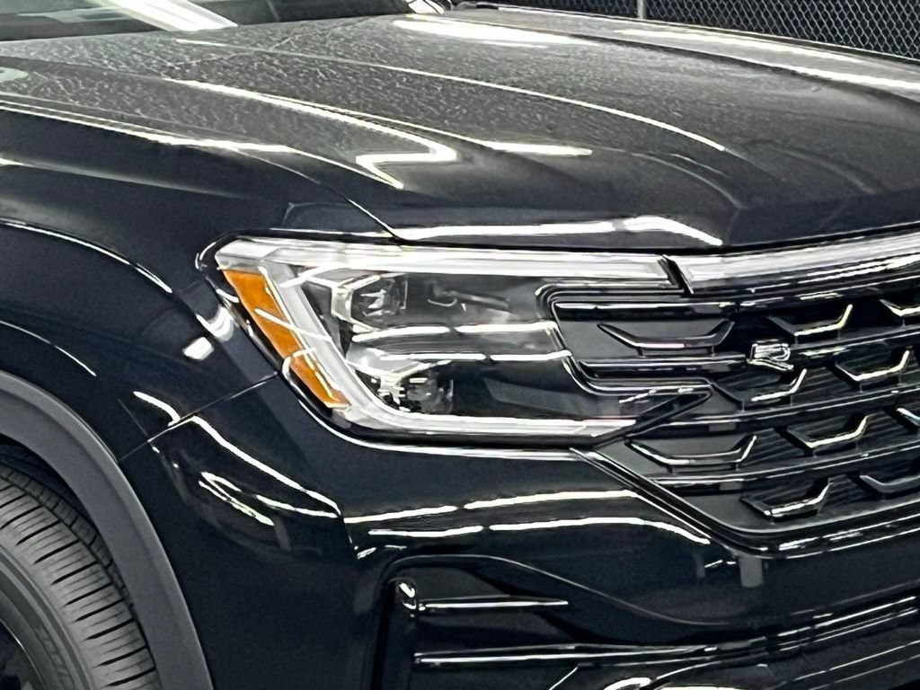 New 2026 Volkswagen Atlas Cross Sport SEL R-Line AWD/4WD image 45