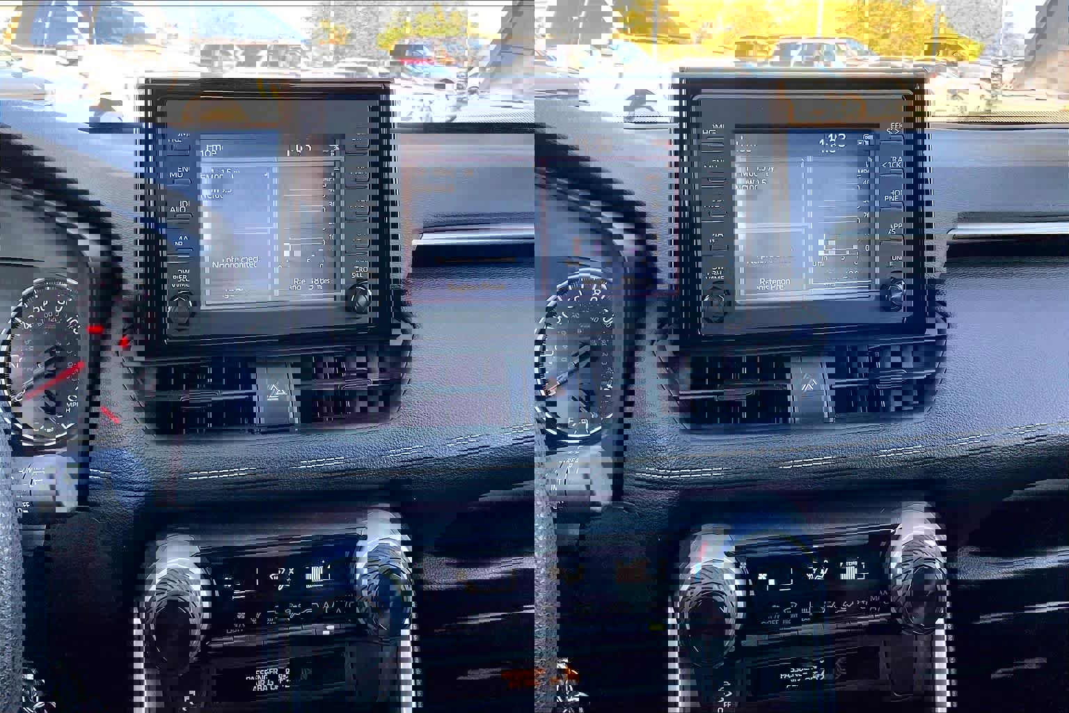 Used 2019 Toyota RAV4 LE w/ Carpet Mat Package image 35