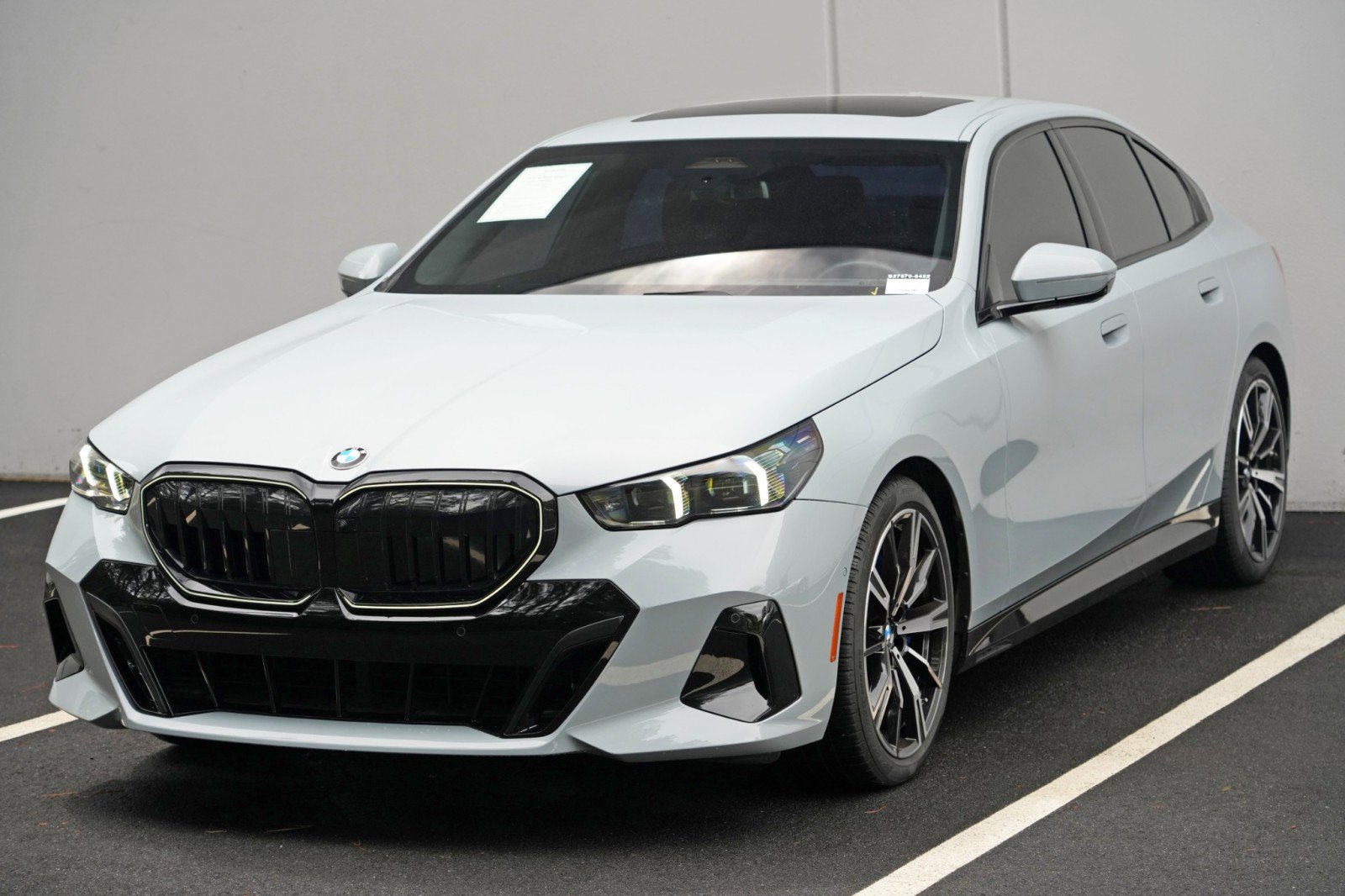Used 2024 BMW 530i w/ M Sport Package RWD image 53