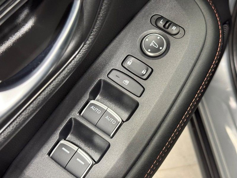 Used 2025 Honda HR-V Sport image 18