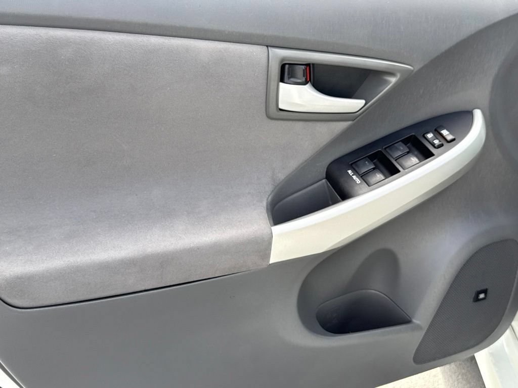 Used 2010 Toyota Prius Two FWD image 17