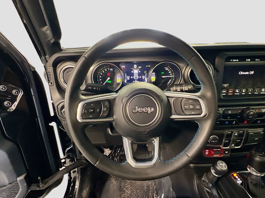 Used 2023 Jeep Wrangler Unlimited Rubicon 4xe AWD/4WD image 11