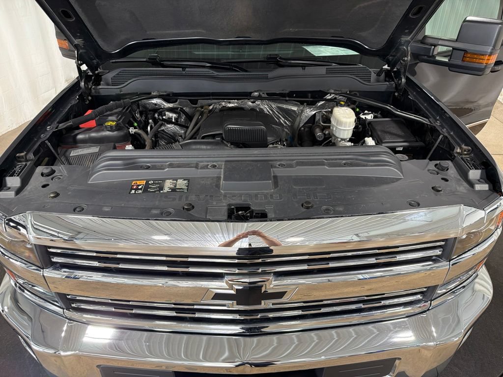 Used 2015 Chevrolet Silverado 3500 LT w/ LT Convenience Package AWD/4WD image 31