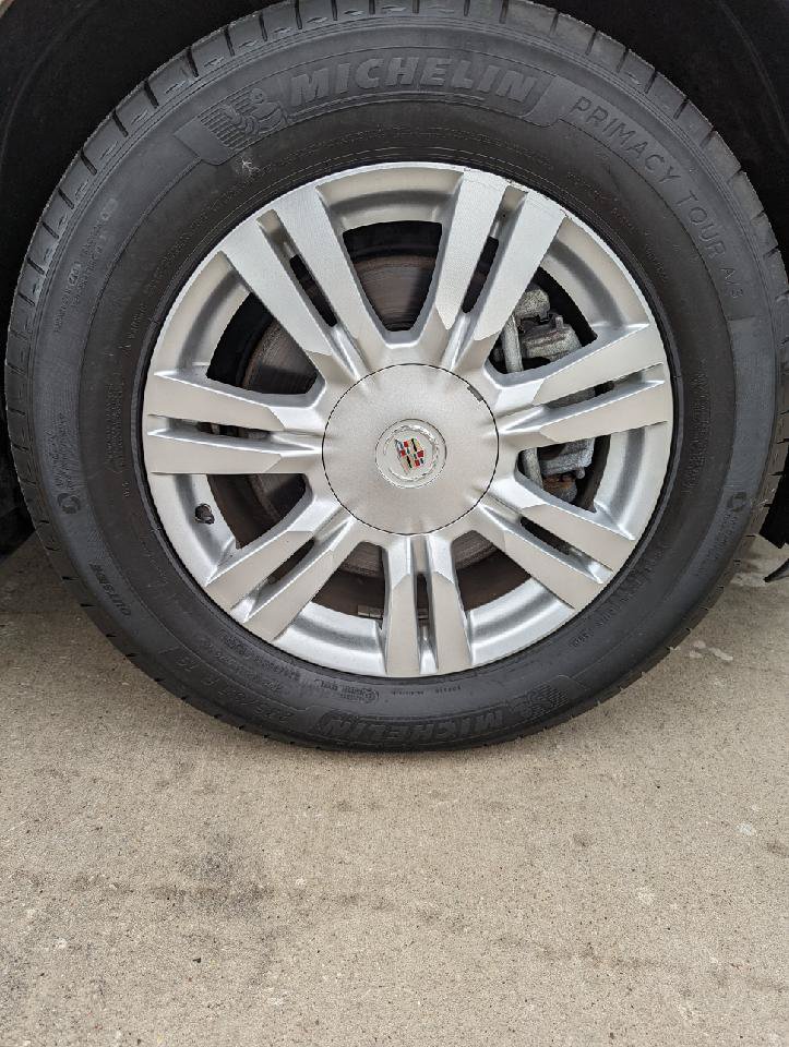 Used 2014 Cadillac SRX Luxury w/ Driver Awareness Package FWD image 11