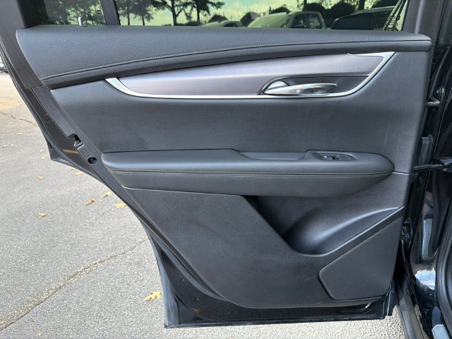 Certified 2024 Cadillac XT6 Luxury w/ LPO, Floor Liner Package AWD/4WD image 22
