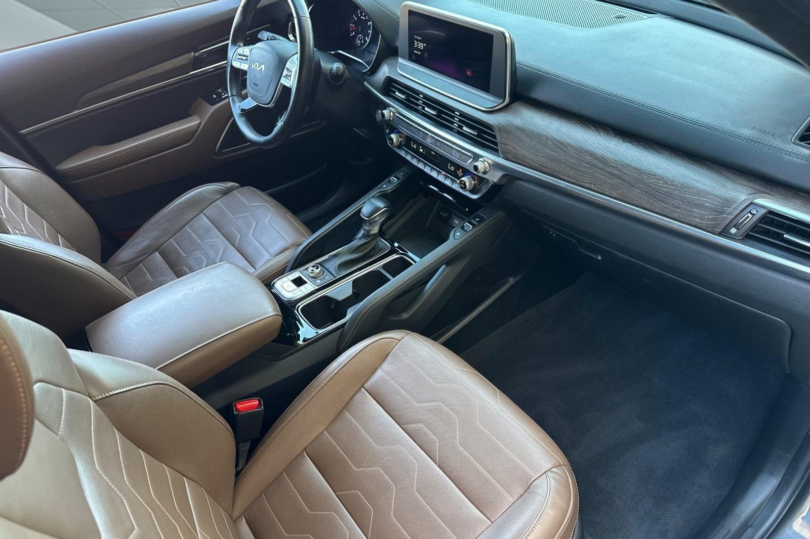 Used 2022 Kia Telluride SX w/ SX Prestige Package AWD/4WD image 35