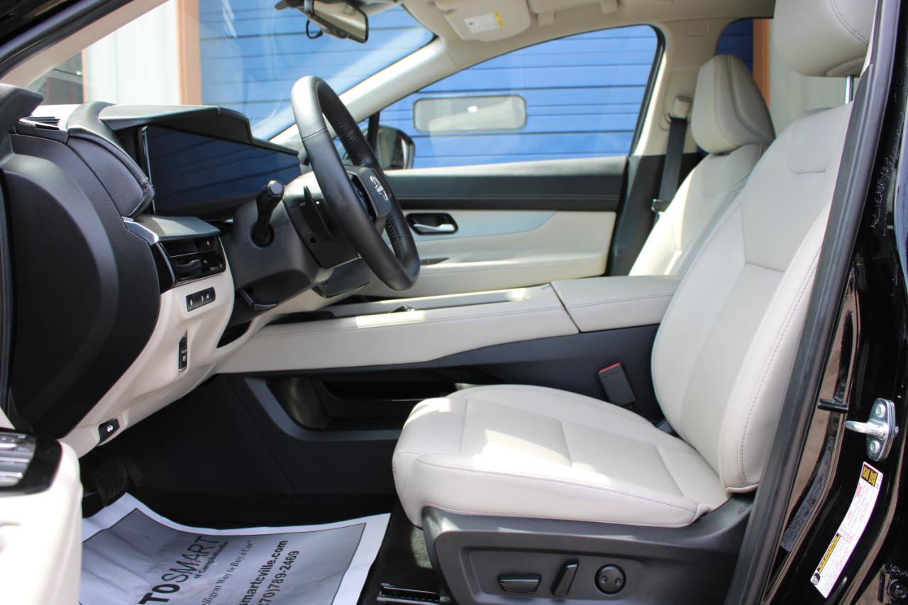Used 2025 Nissan Murano SL AWD/4WD image 18