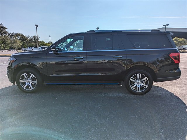 Used 2023 Ford Expedition Max Limited image 8