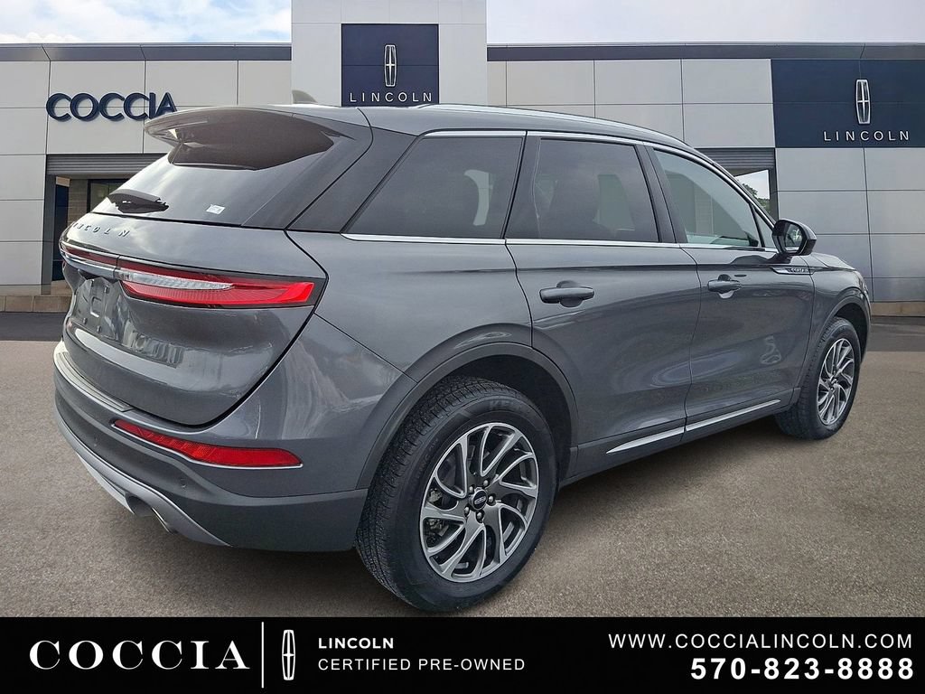 Certified 2022 Lincoln Corsair AWD w/ Equipment Group 101A image 4