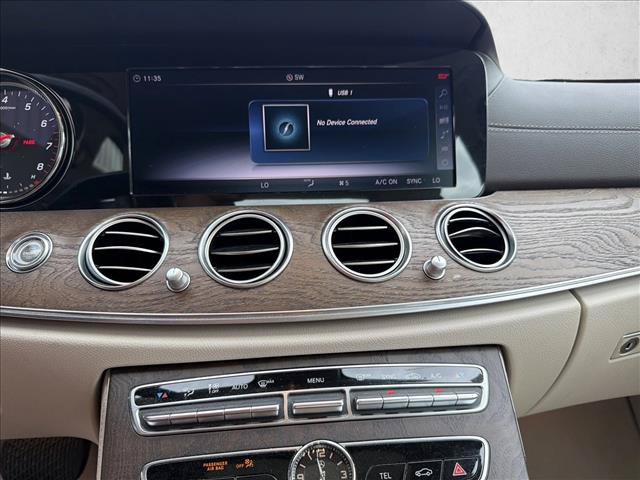 Used 2018 Mercedes-Benz E 300 4MATIC image 18