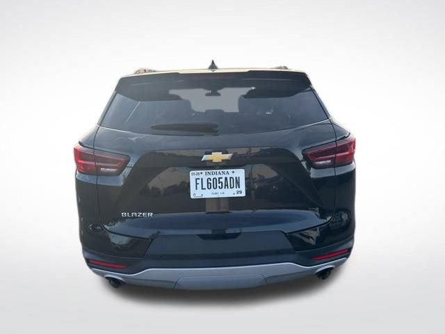 Used 2024 Chevrolet Blazer LT image 4