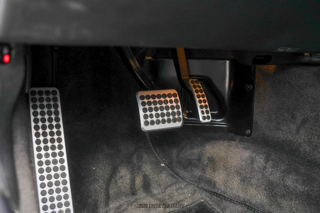 Used 2005 Aston Martin DB9 Coupe image 40