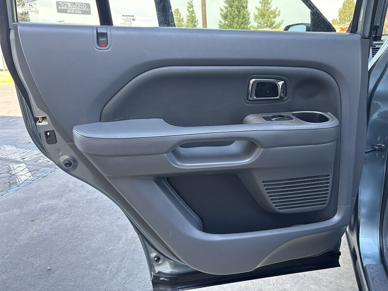 Used 2006 Honda Pilot EX-L image 30