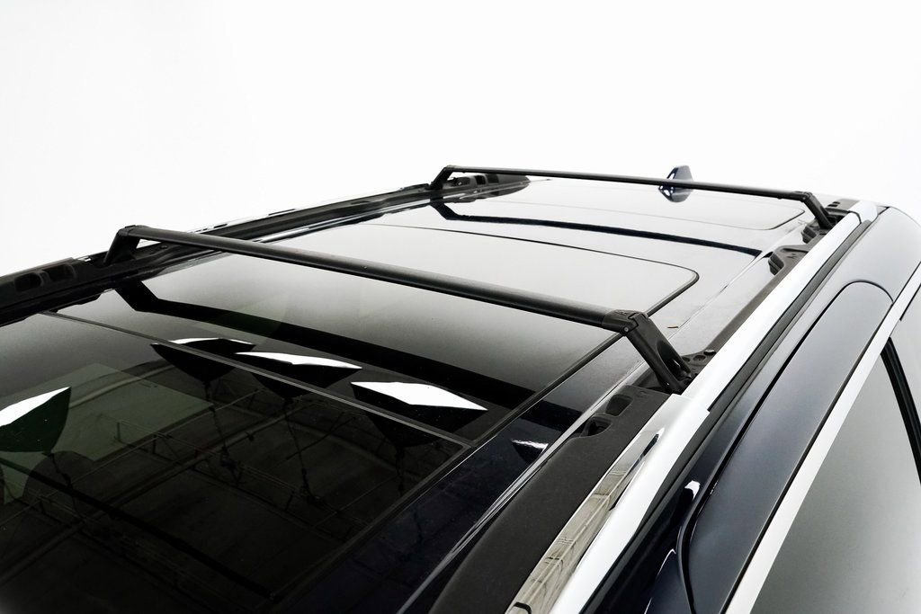 Used 2019 Chrysler Pacifica Touring-L Plus w/ Advanced Safetytec Group image 3