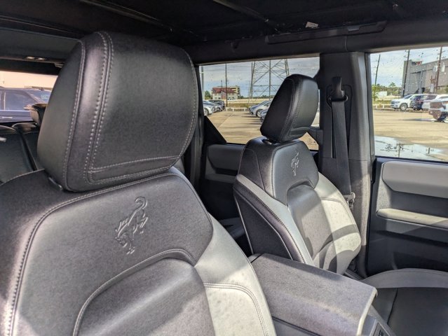 Used 2023 Ford Bronco Black Diamond image 23