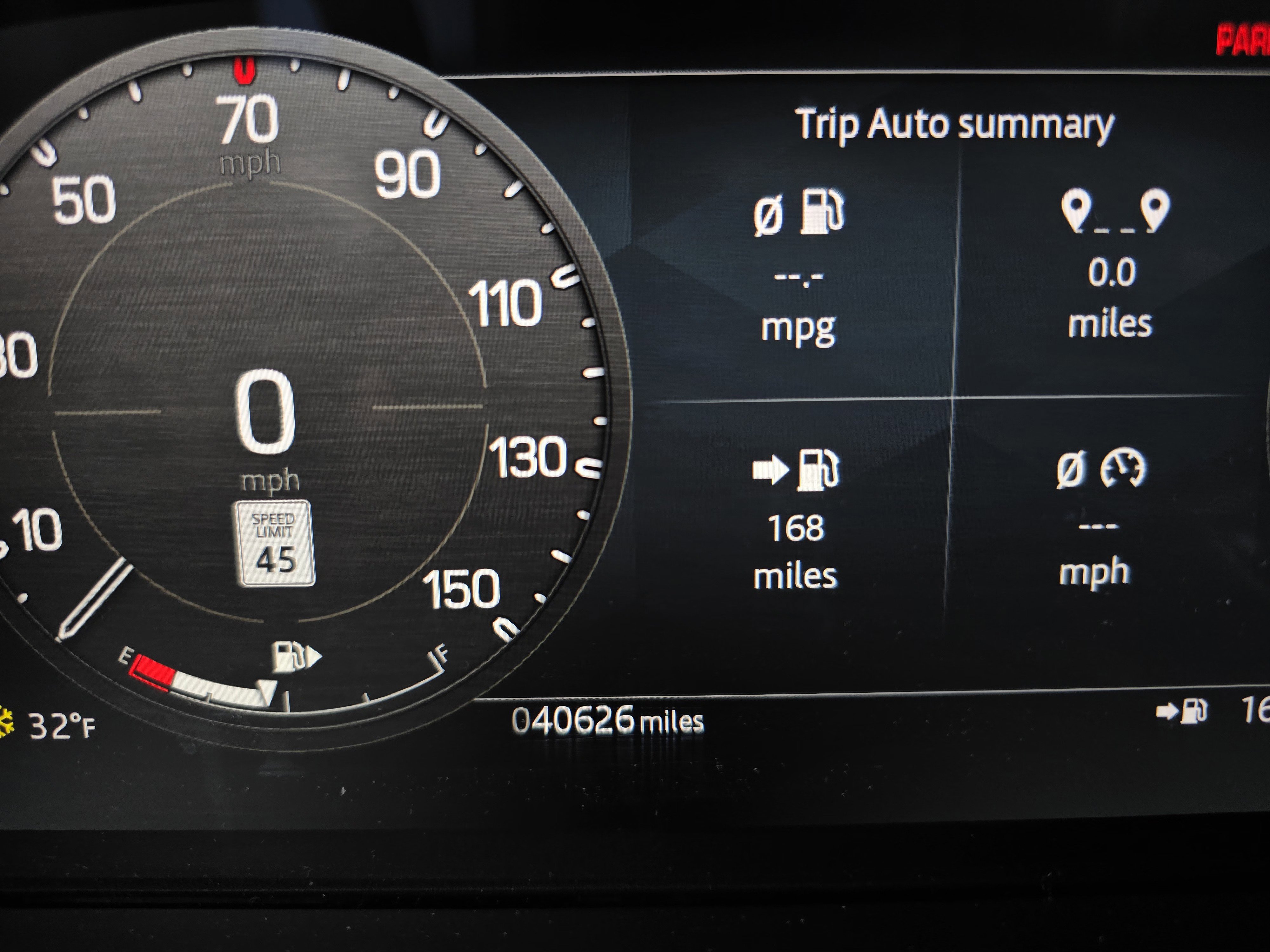 Used 2025 Land Rover Defender 110 S AWD/4WD image 22