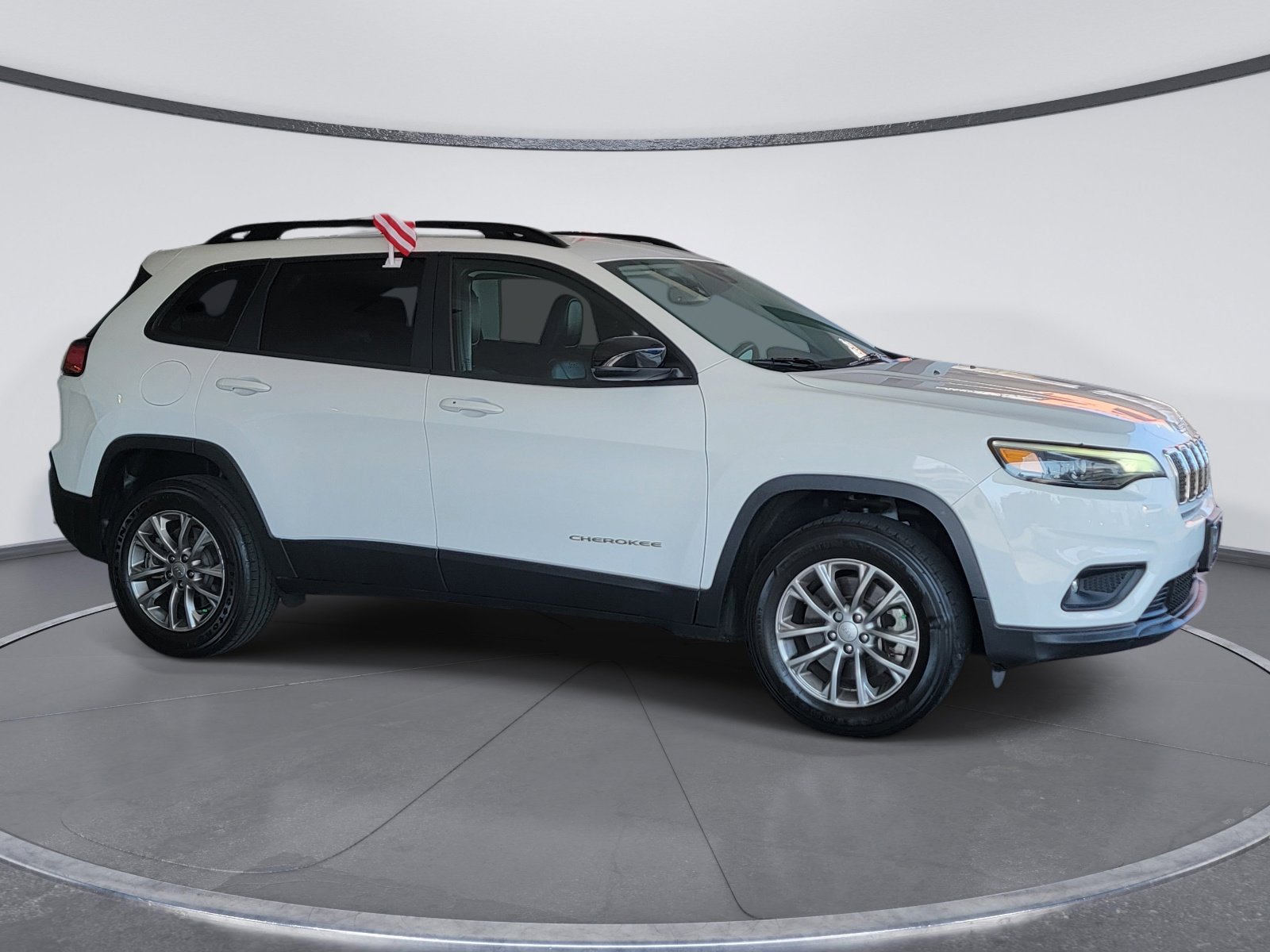 Used 2022 Jeep Cherokee Latitude Lux w/ Mopar Interior Package AWD/4WD image 5