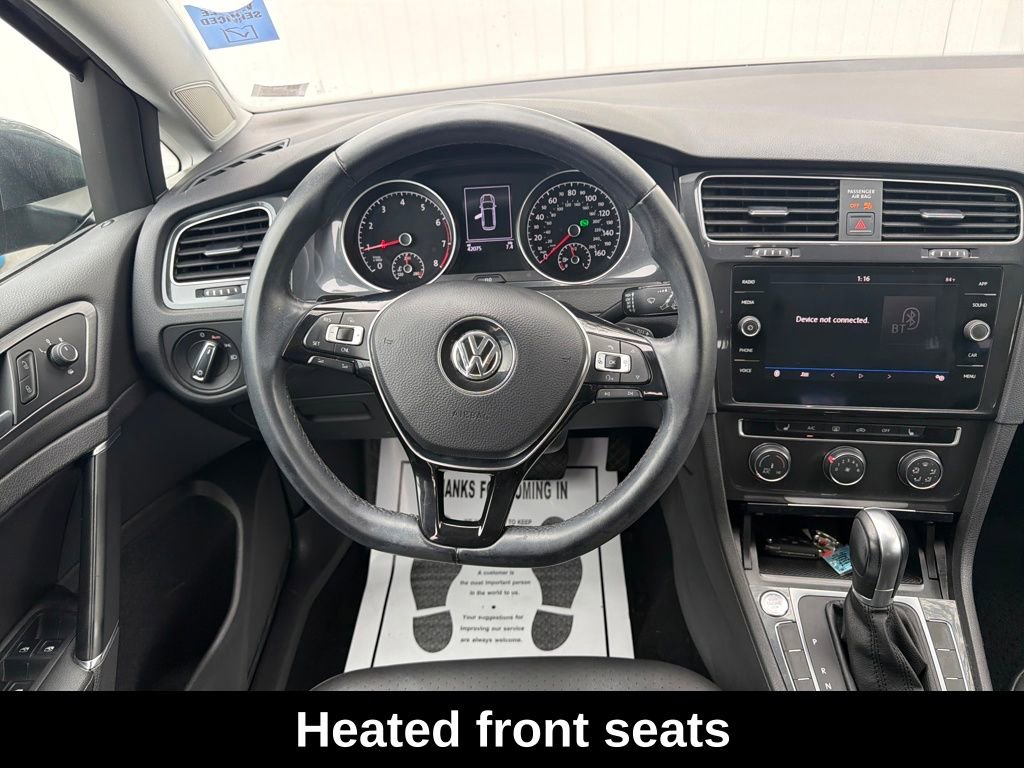 Used 2018 Volkswagen Golf SE image 17