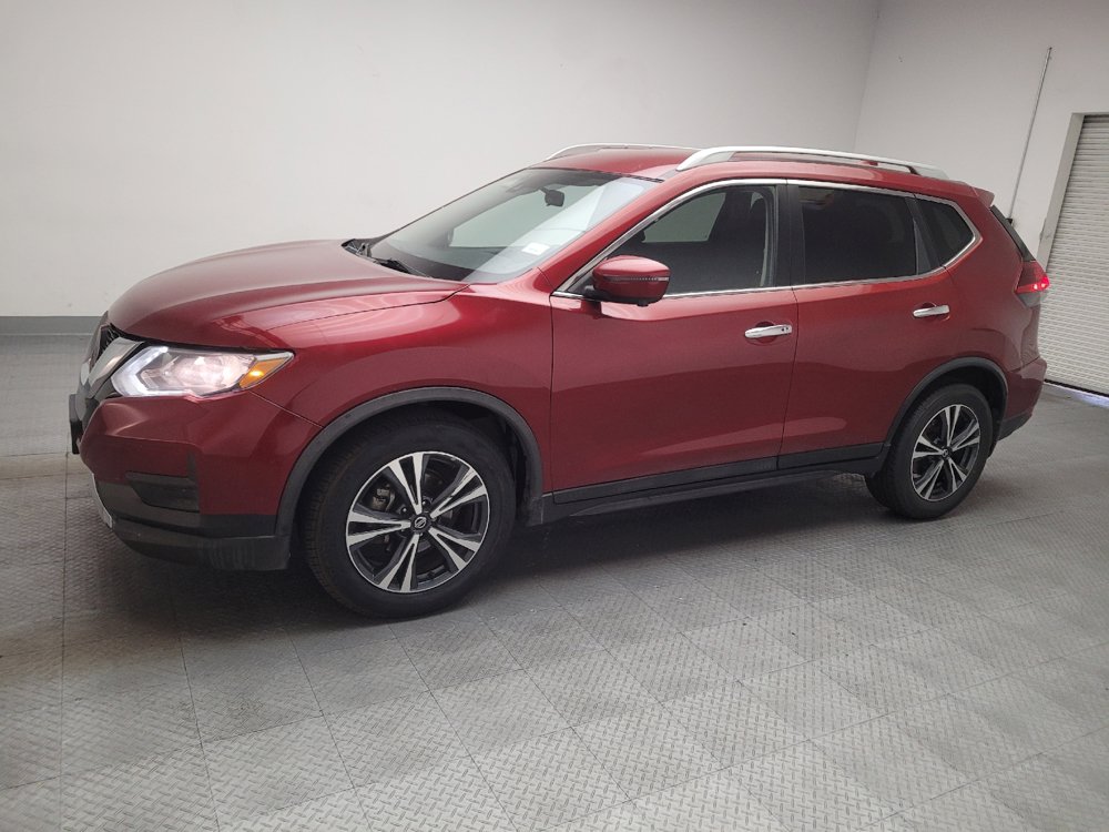 Used 2019 Nissan Rogue SV w/ Premium Package FWD image 2