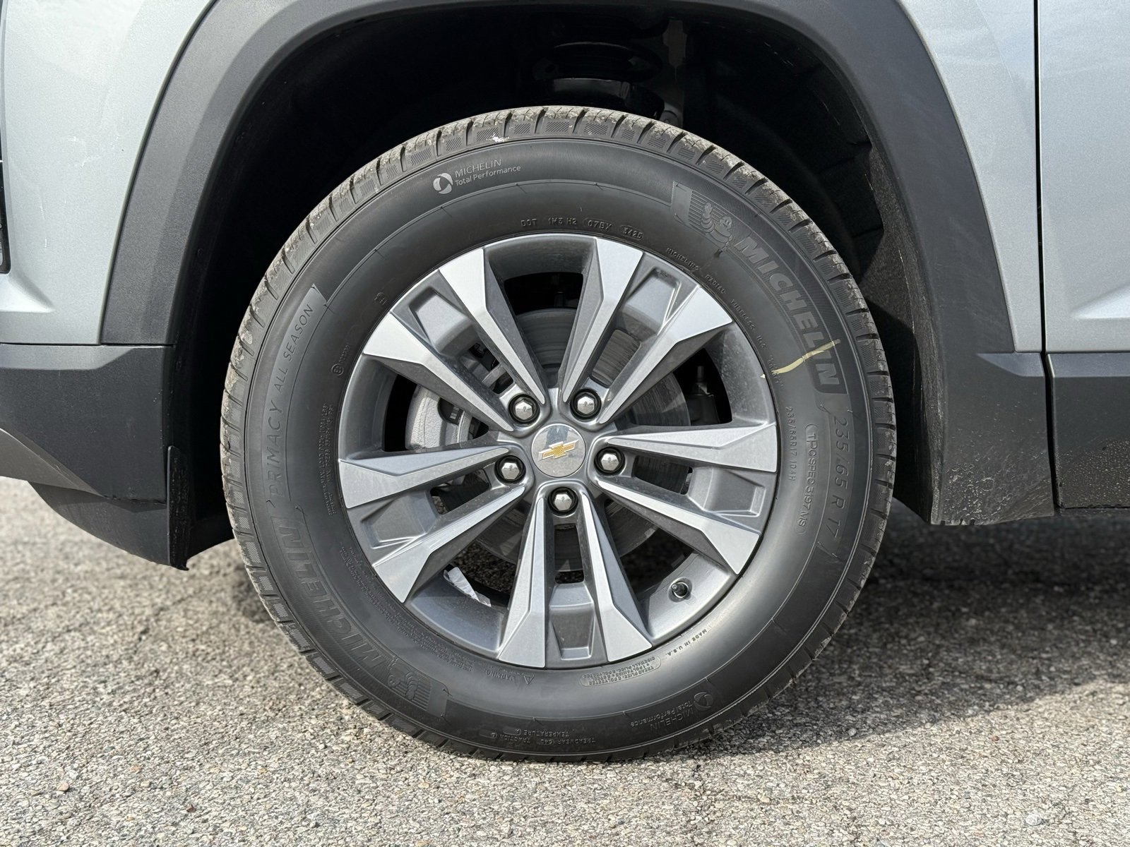 New 2026 Chevrolet Equinox LT w/ Safety and Technology Package image 6