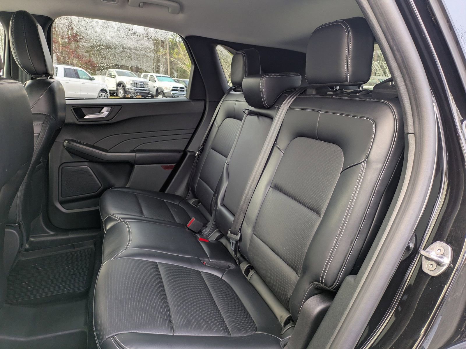 Certified 2025 Ford Escape Platinum AWD/4WD image 16