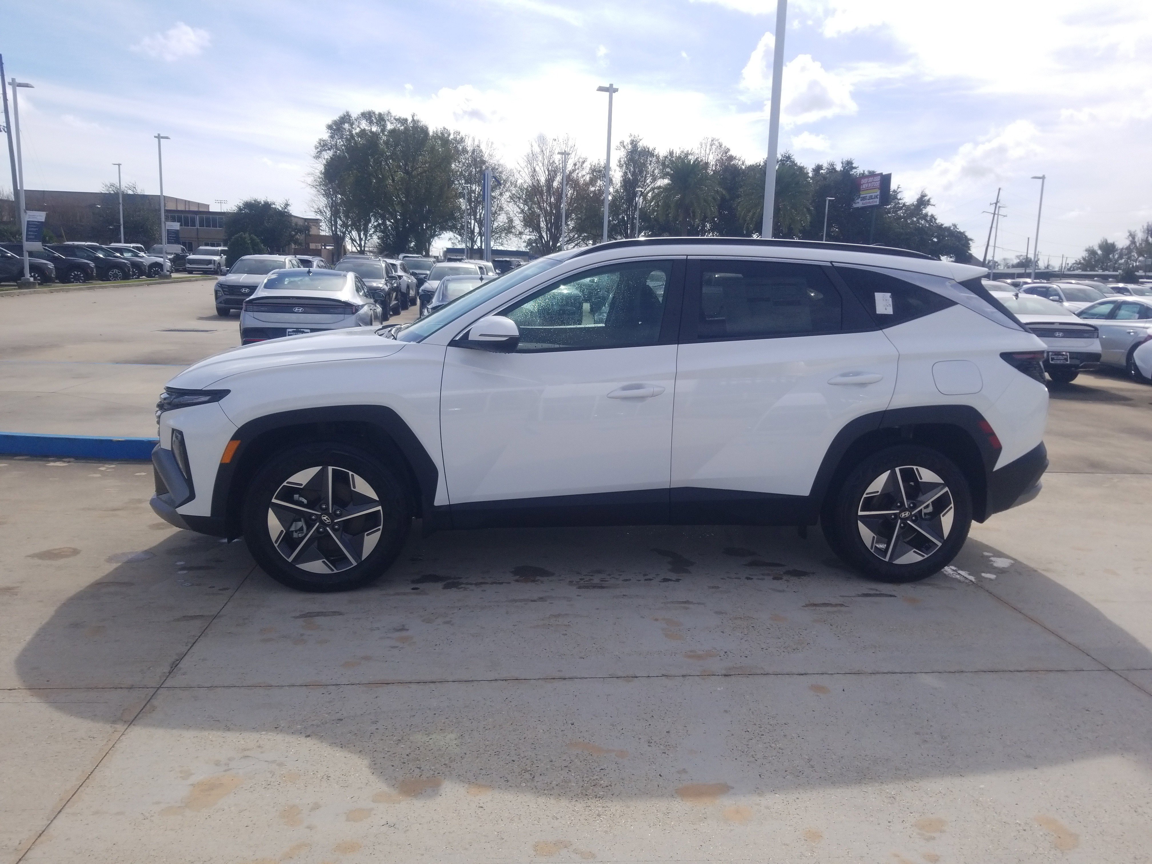 New 2025 Hyundai Tucson SEL image 4