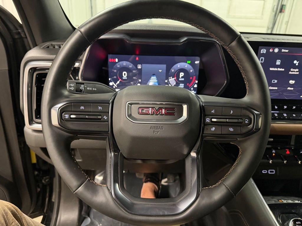 Used 2024 GMC Canyon AT4 w/ AT4 Premium Package image 41