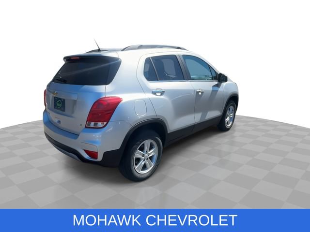 Certified 2020 Chevrolet Trax LT w/ LT Convenience Package image 9