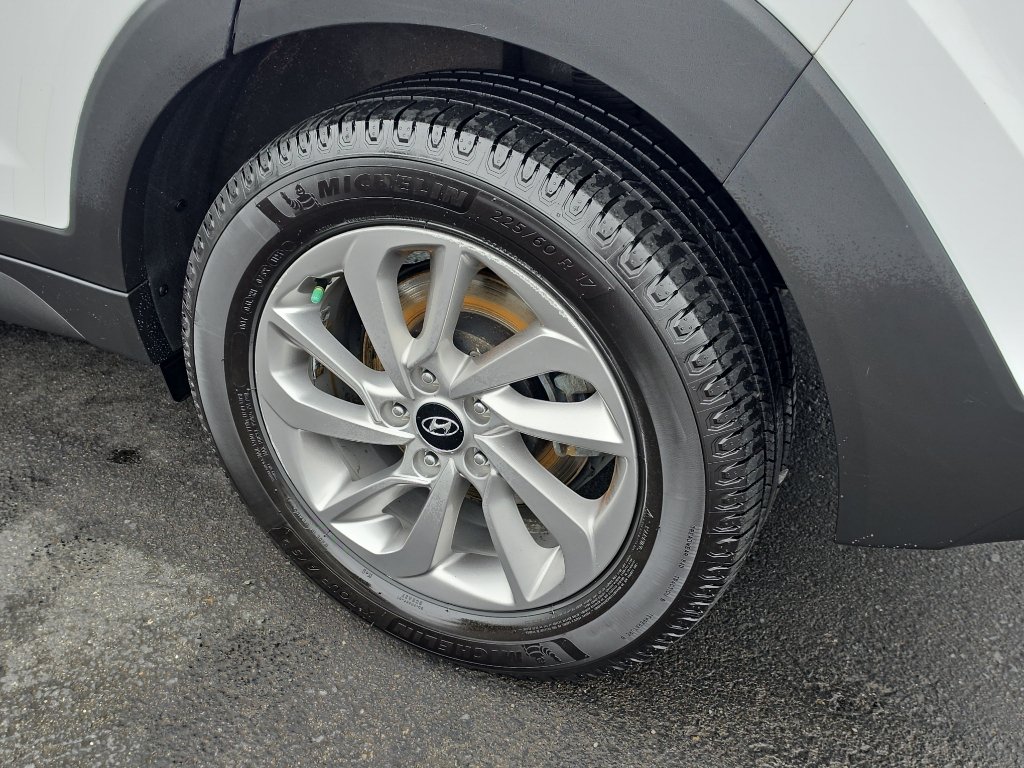Used 2018 Hyundai Tucson SE AWD/4WD image 11