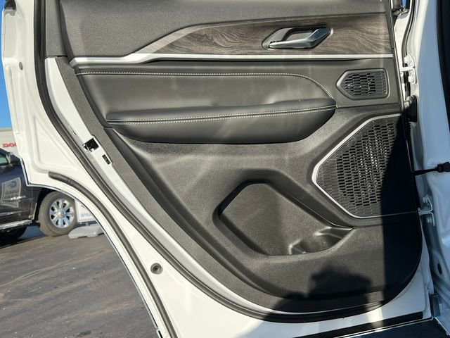 New 2026 Jeep Grand Cherokee Limited image 34